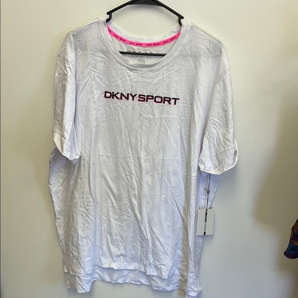 DKNY White Short Sleeve Tee Sporty Casual